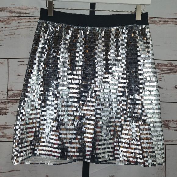 Motel Rocks Sequined Cochlea Mini Skirt Silver Size Medium - Picture 2 of 8